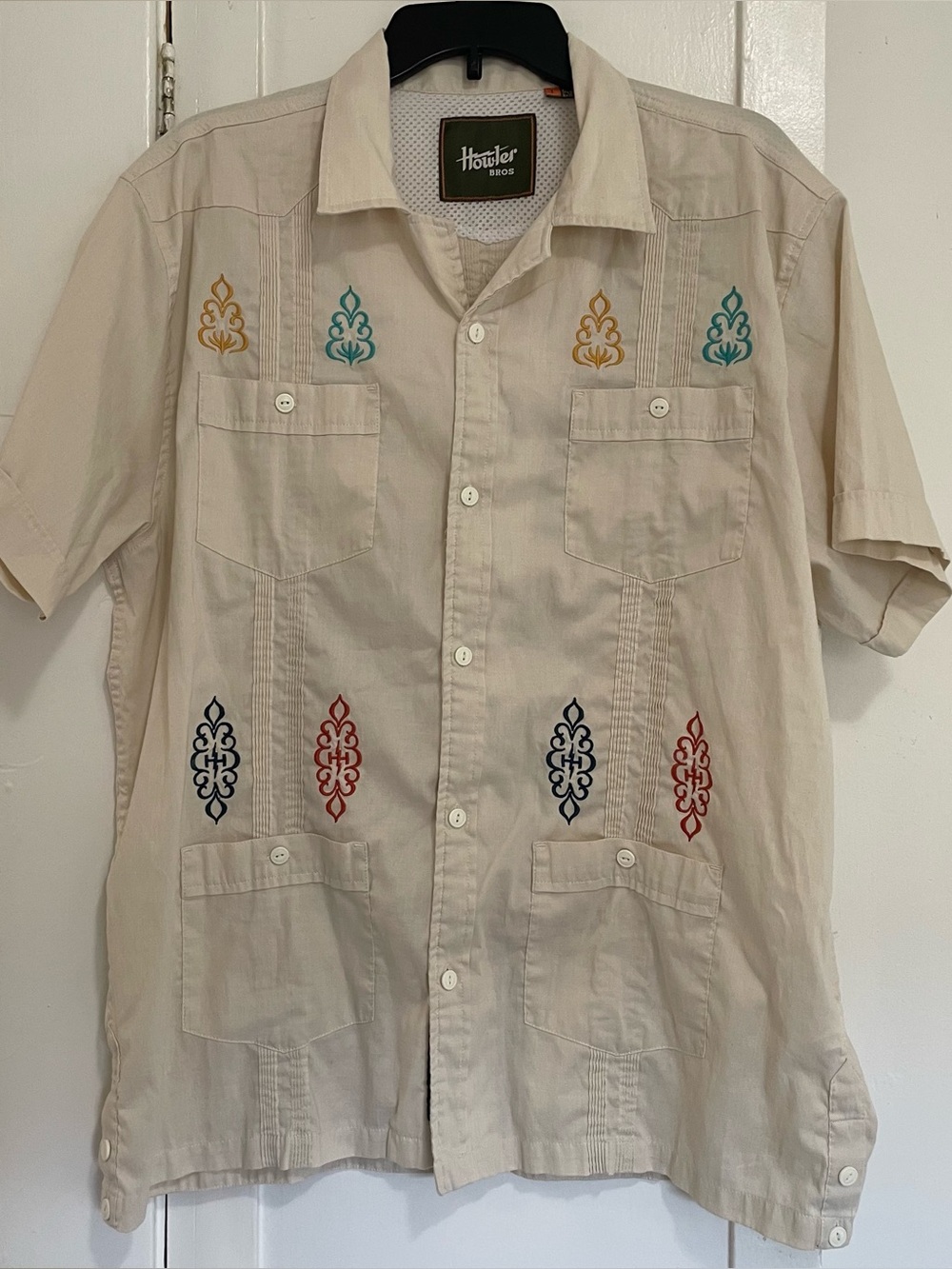Howler Brothers Men’s Cream Embroidered Guayabera Shirt large